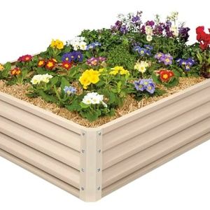 Meet your Posher, Mae